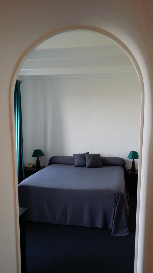Отель La Roche Du Marais Omonville-la-Petite Номер фото